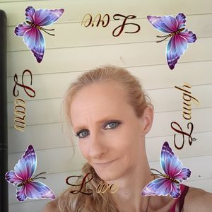 Meet your Posher, Tonya